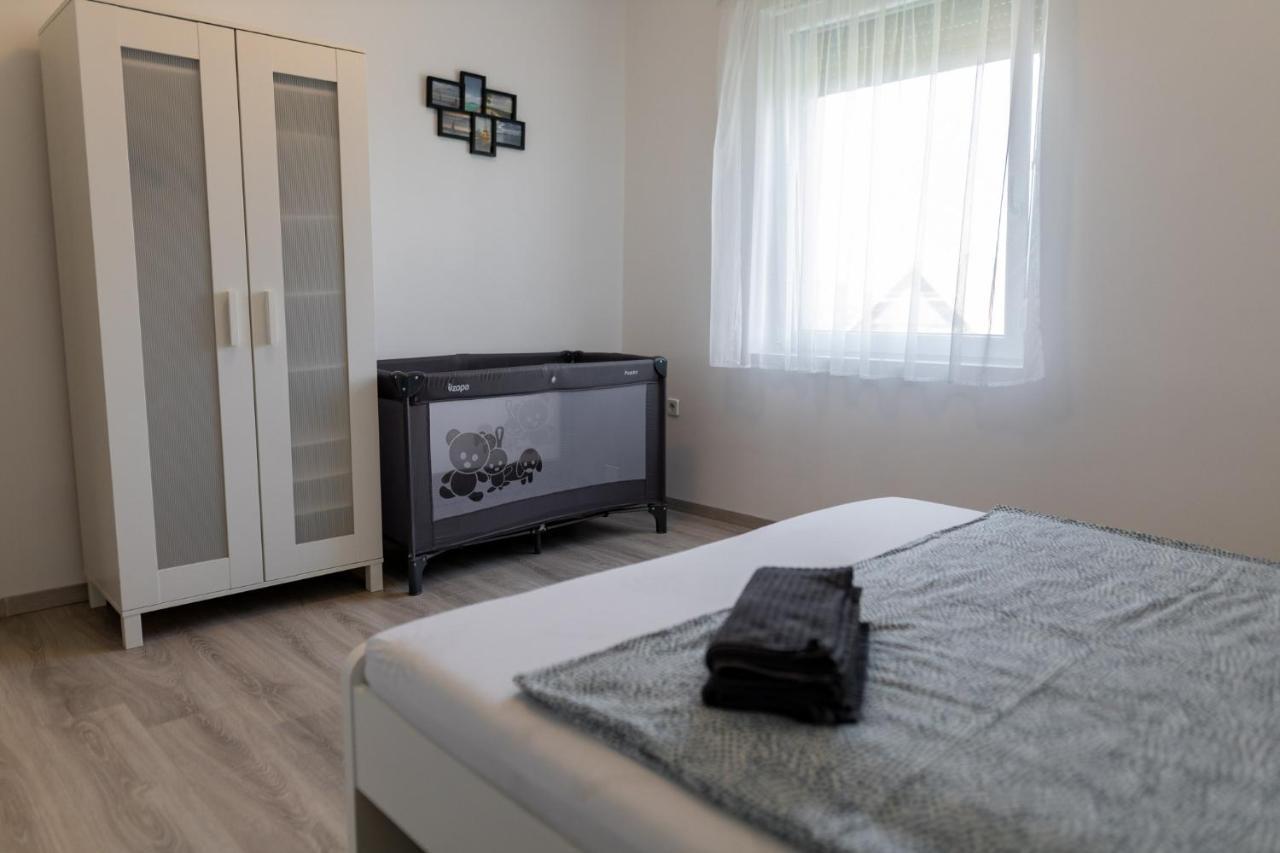 Oliver 22 Apartman Fonyod Exterior photo